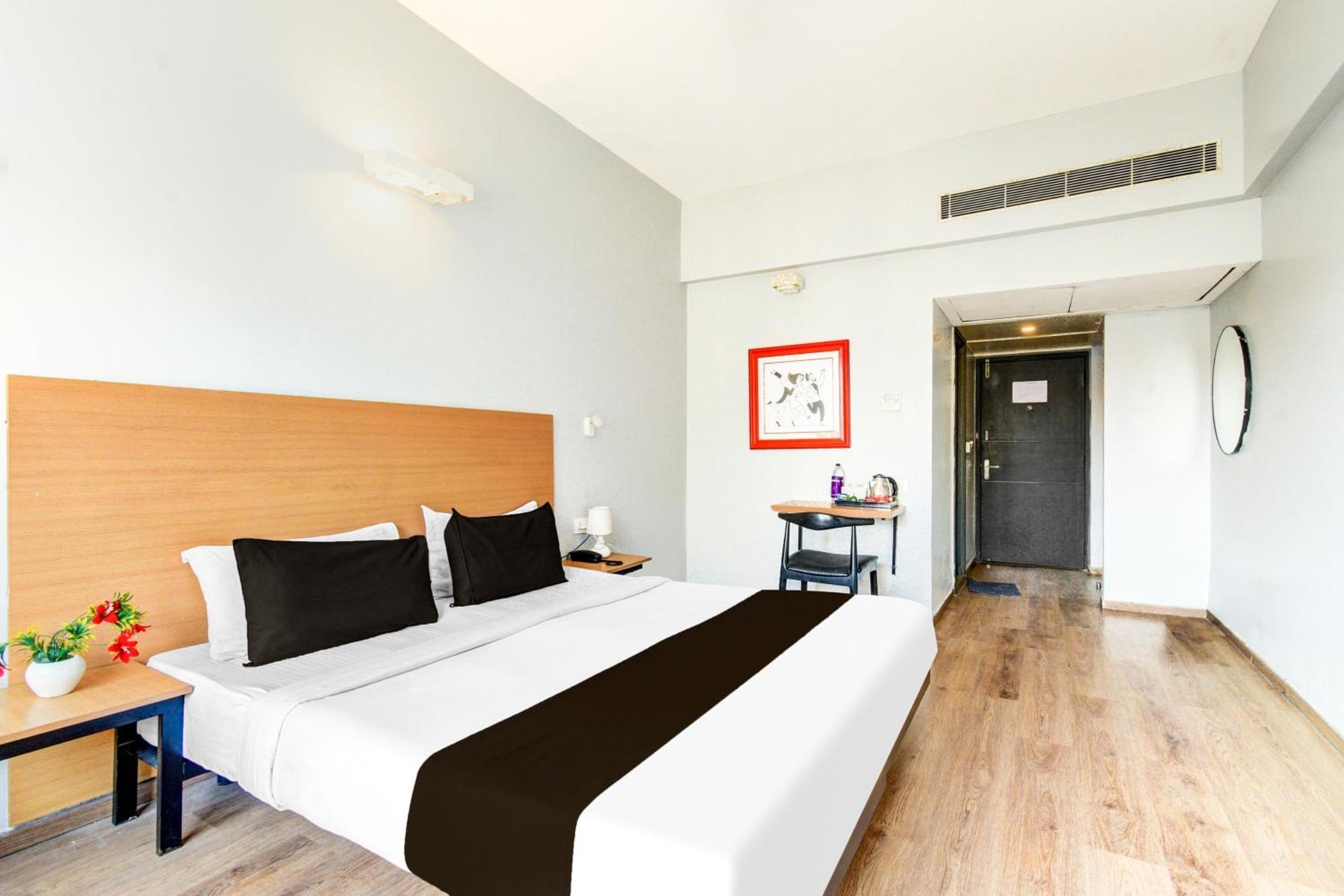 海得拉巴 Super Townhouse Lakdikapul酒店 外观 照片