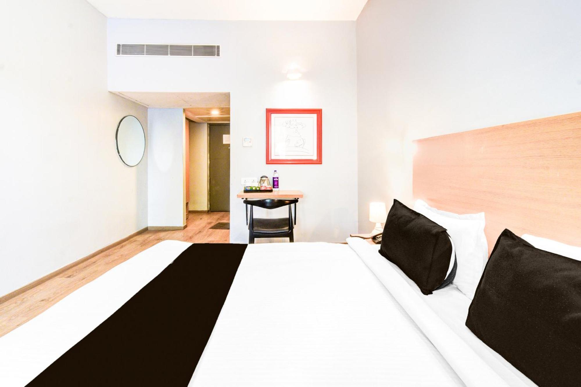 海得拉巴 Super Townhouse Lakdikapul酒店 外观 照片