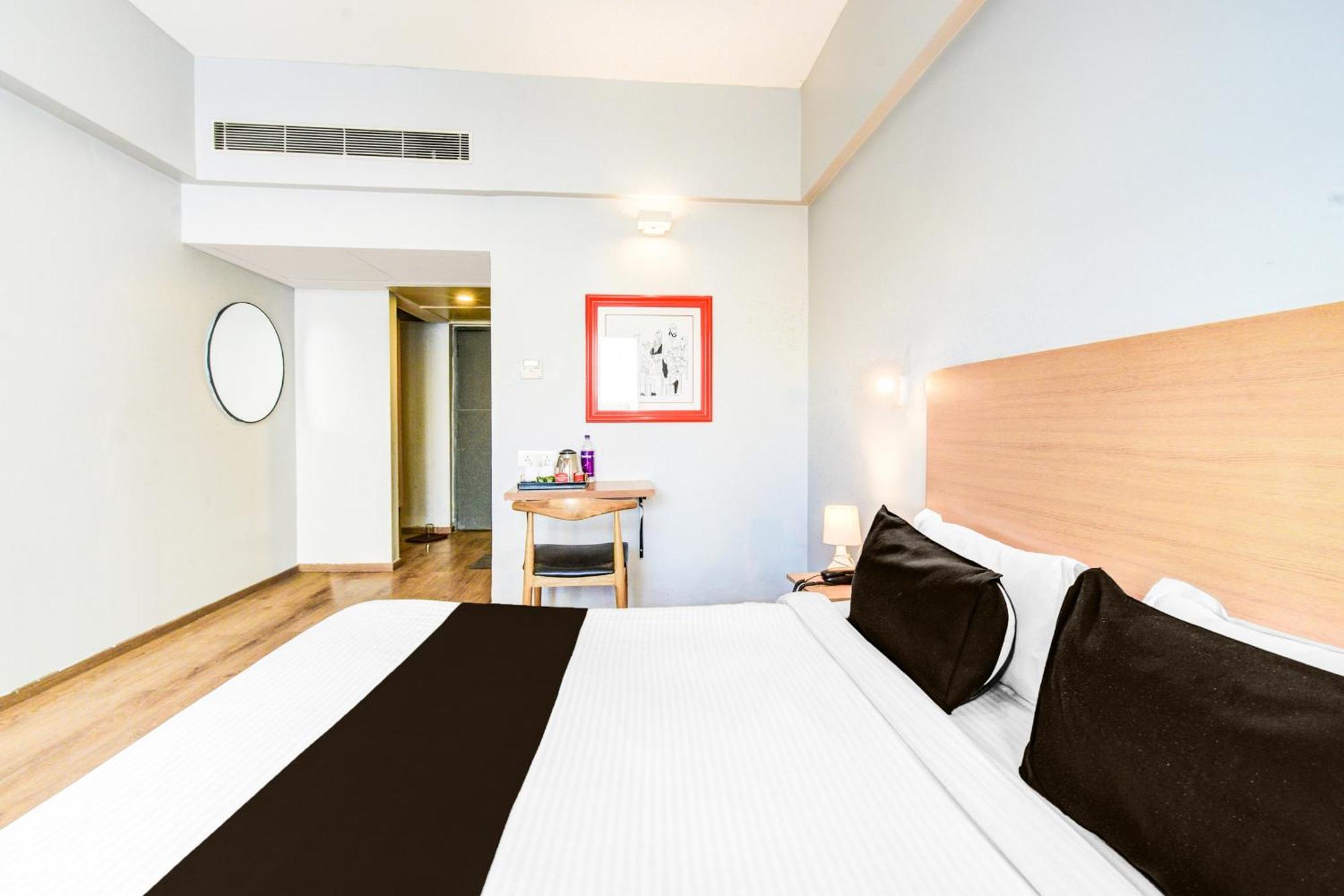 海得拉巴 Super Townhouse Lakdikapul酒店 外观 照片